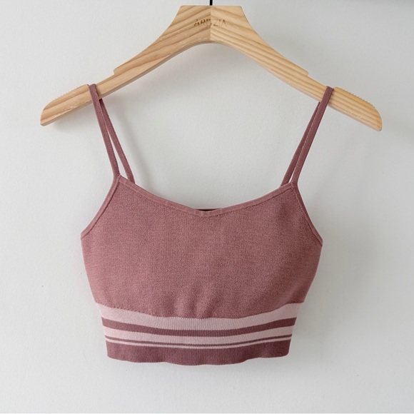 Babaton Aritzia Pink Striped Sculpt Knit Cami Crop Top Size XS Ribbed Stretch - Picture 2 of 9